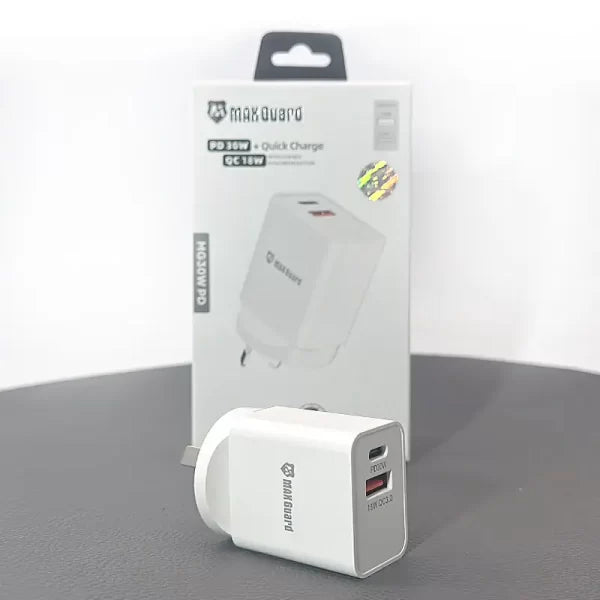 MAXGuard Fast Charger 30W Charger